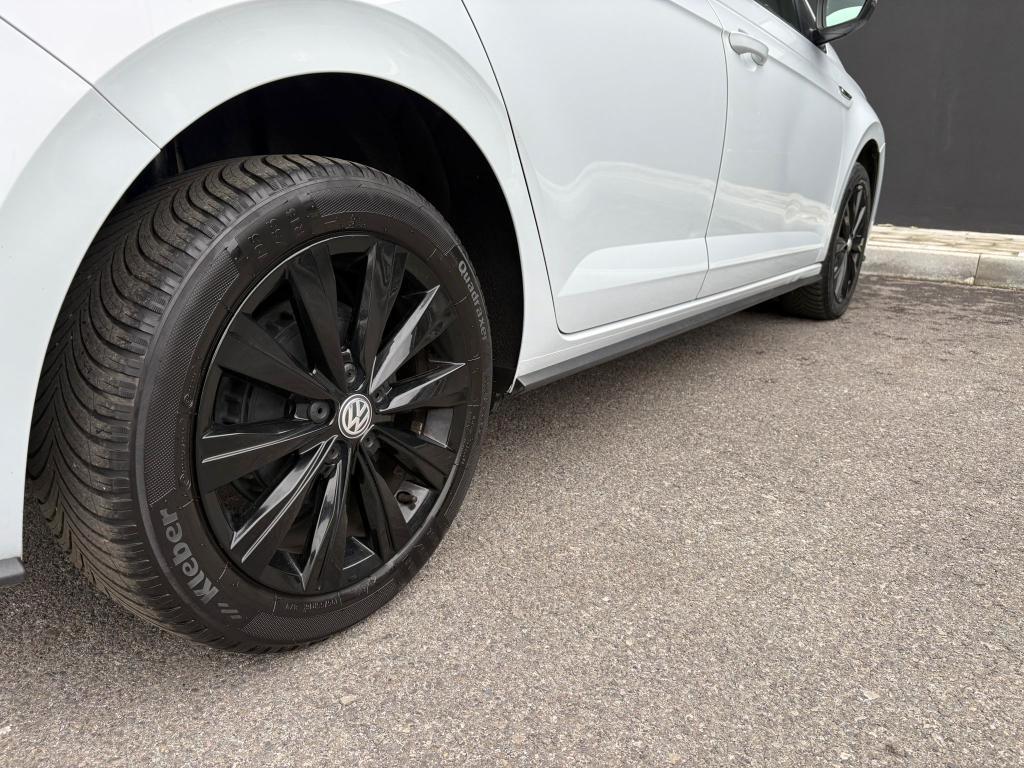 Volkswagen Polo 5 Porte 1.6 tdi R LINE 95cv dsg OK NEOPATENTATI