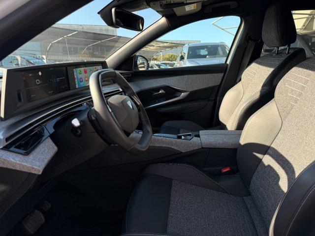 PEUGEOT 3008 Hybrid 136 e-DCS6 Allure