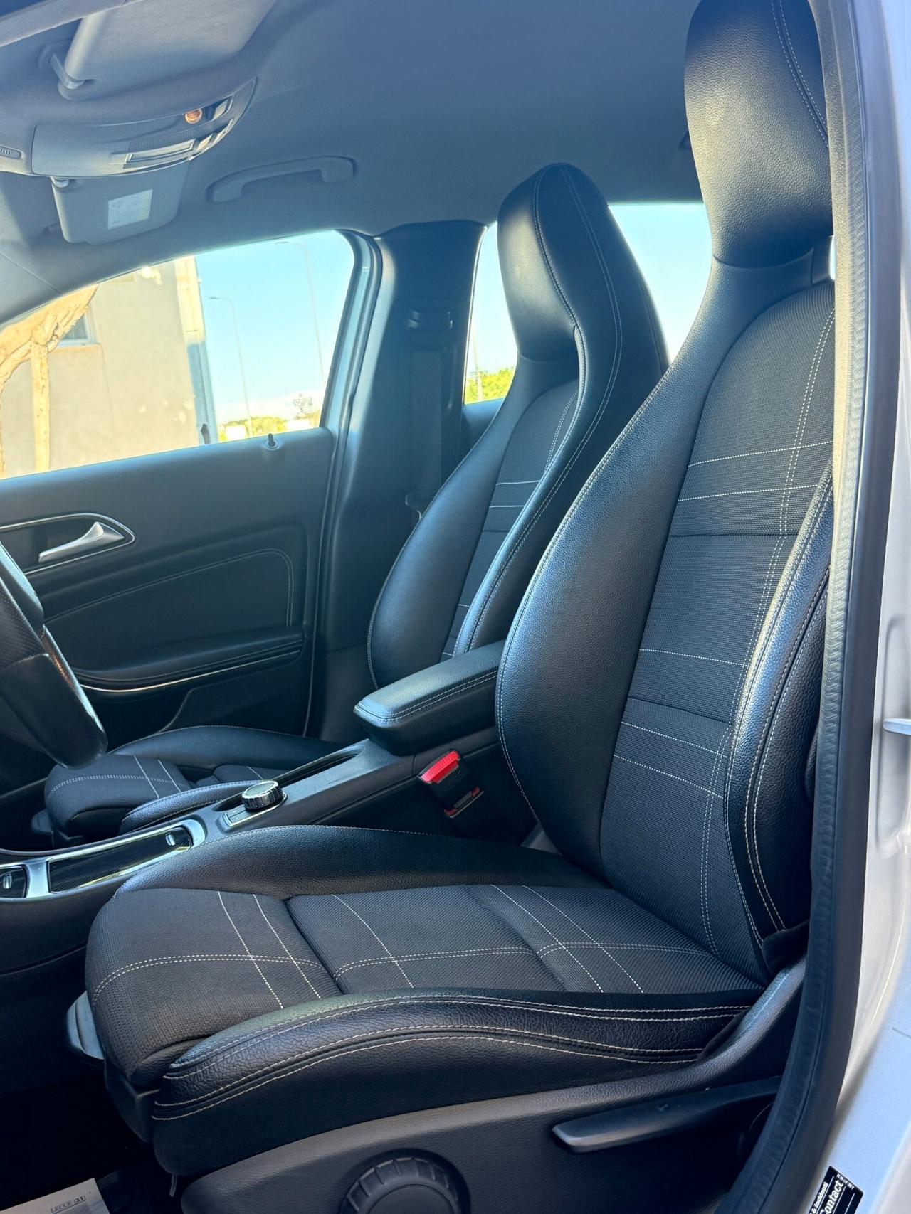 Mercedes-benz GLA 200 d Premium auto TELECAMERA,NAVI,ANDROID AUTO,INTERNI IN PELLE,FULL LED,BLOCK SHAFT