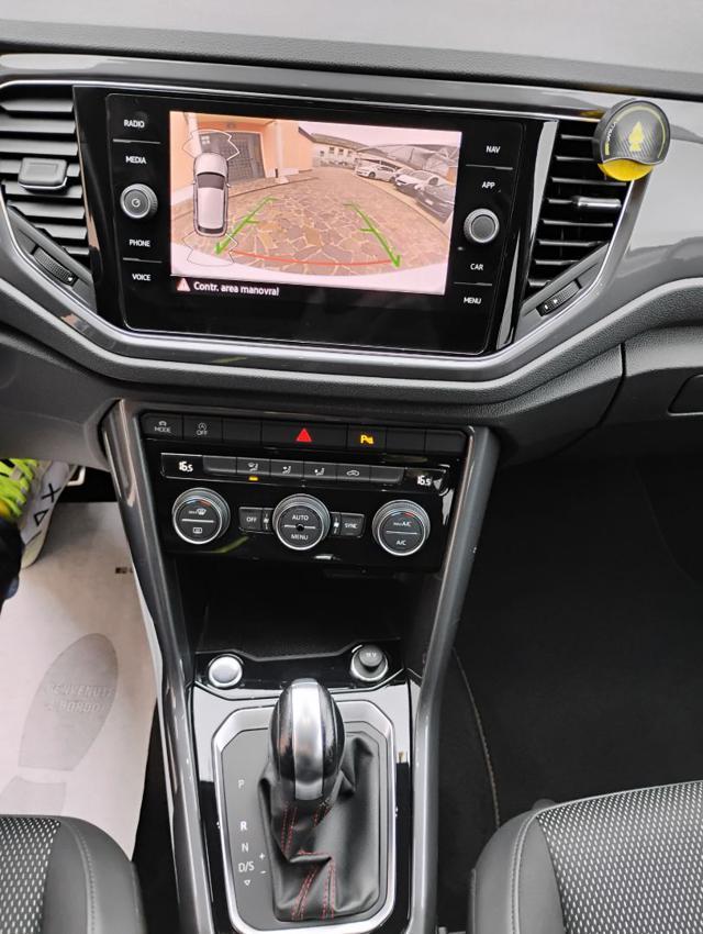 VOLKSWAGEN T-Roc 1.5 TSI ACT DSG R-Line