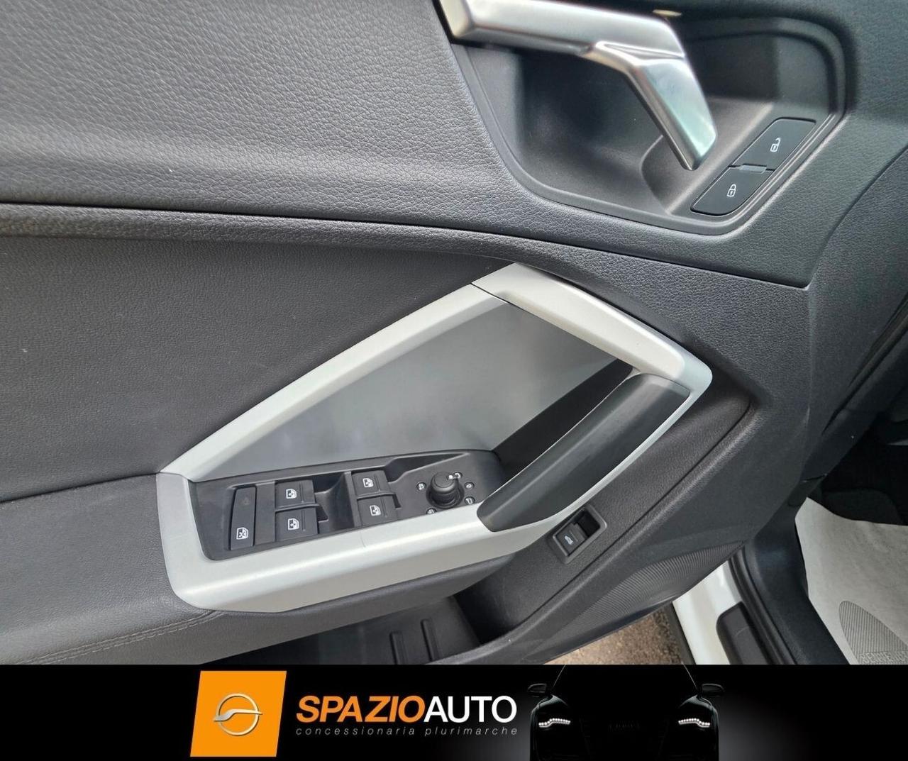 Audi Q3 SPB 35 TDIe S tronic *LUXURY EDITION* FULL