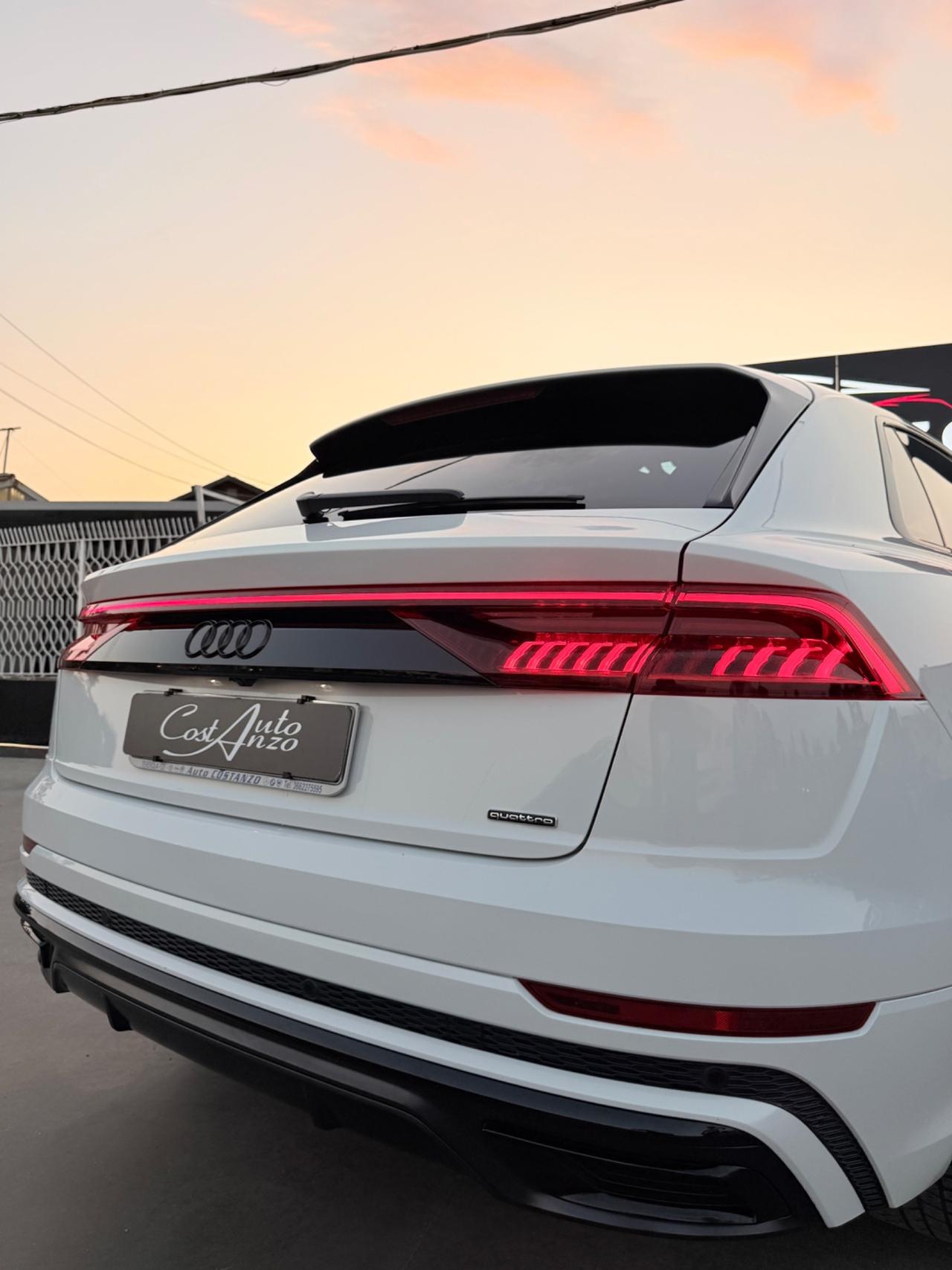 Audi Q8 50 TDI 286 CV S line SUPER FULL