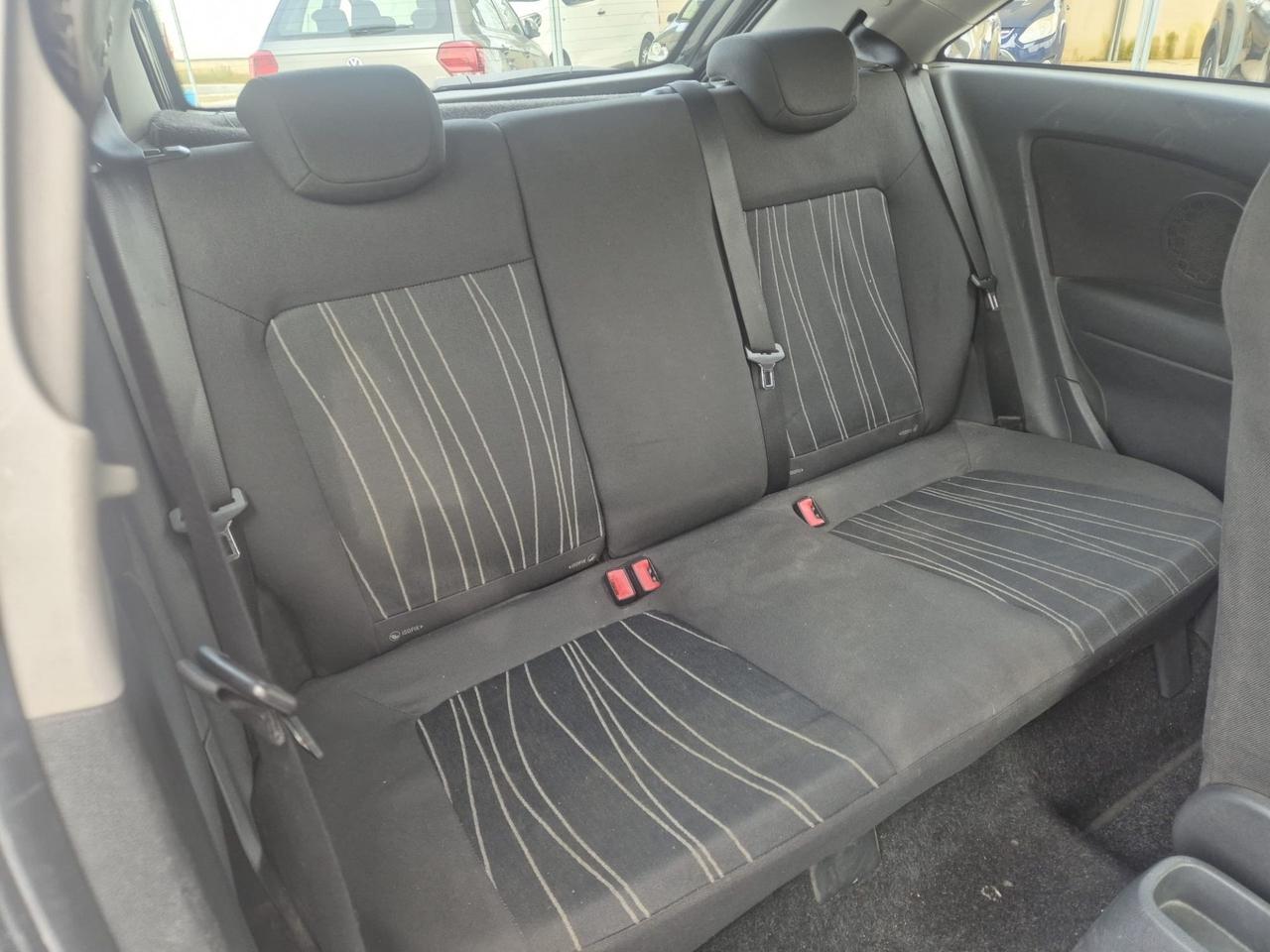 Opel Corsa 1.2 3 porte Sport