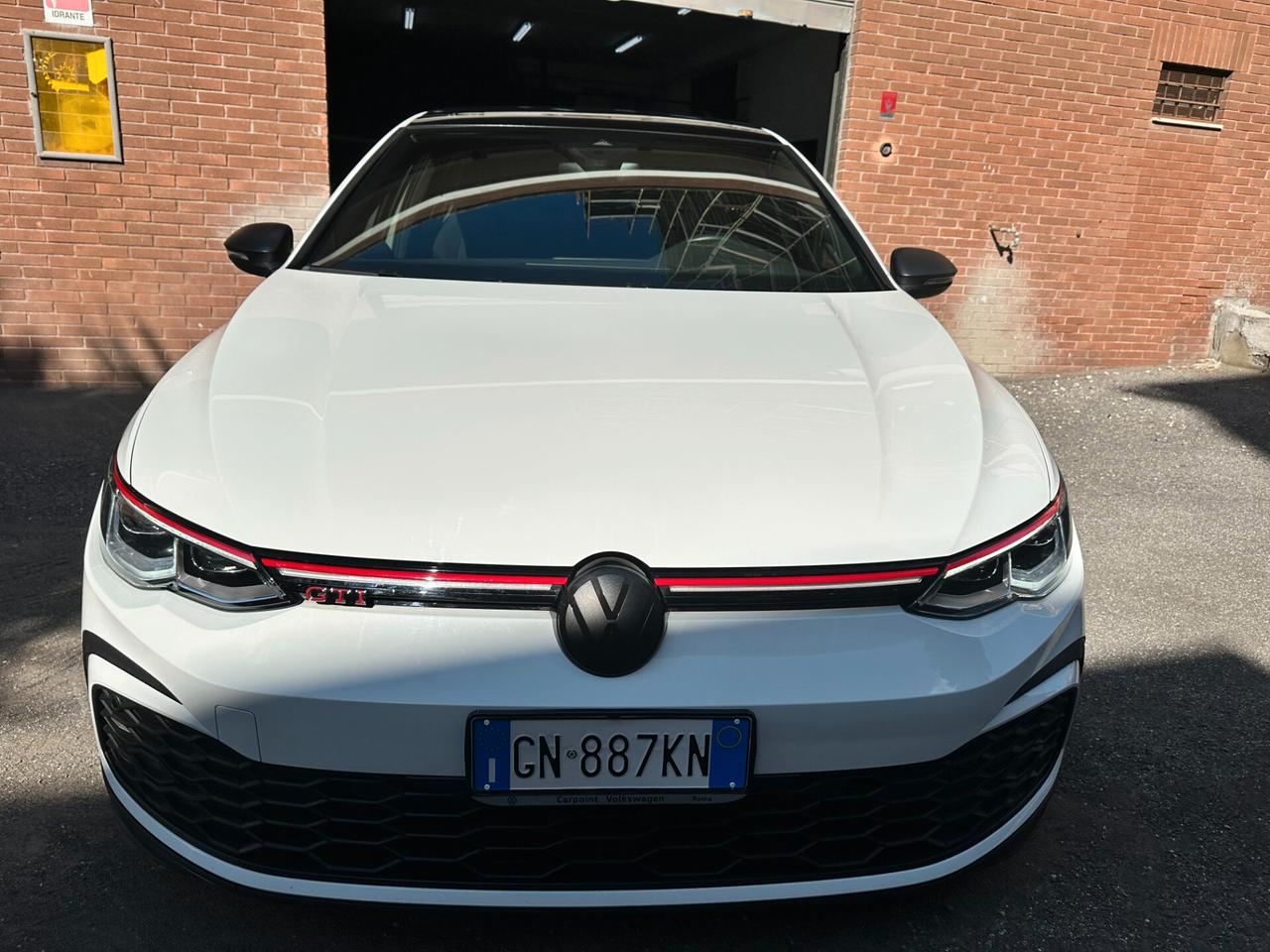 Volkswagen Golf GTI DSG
