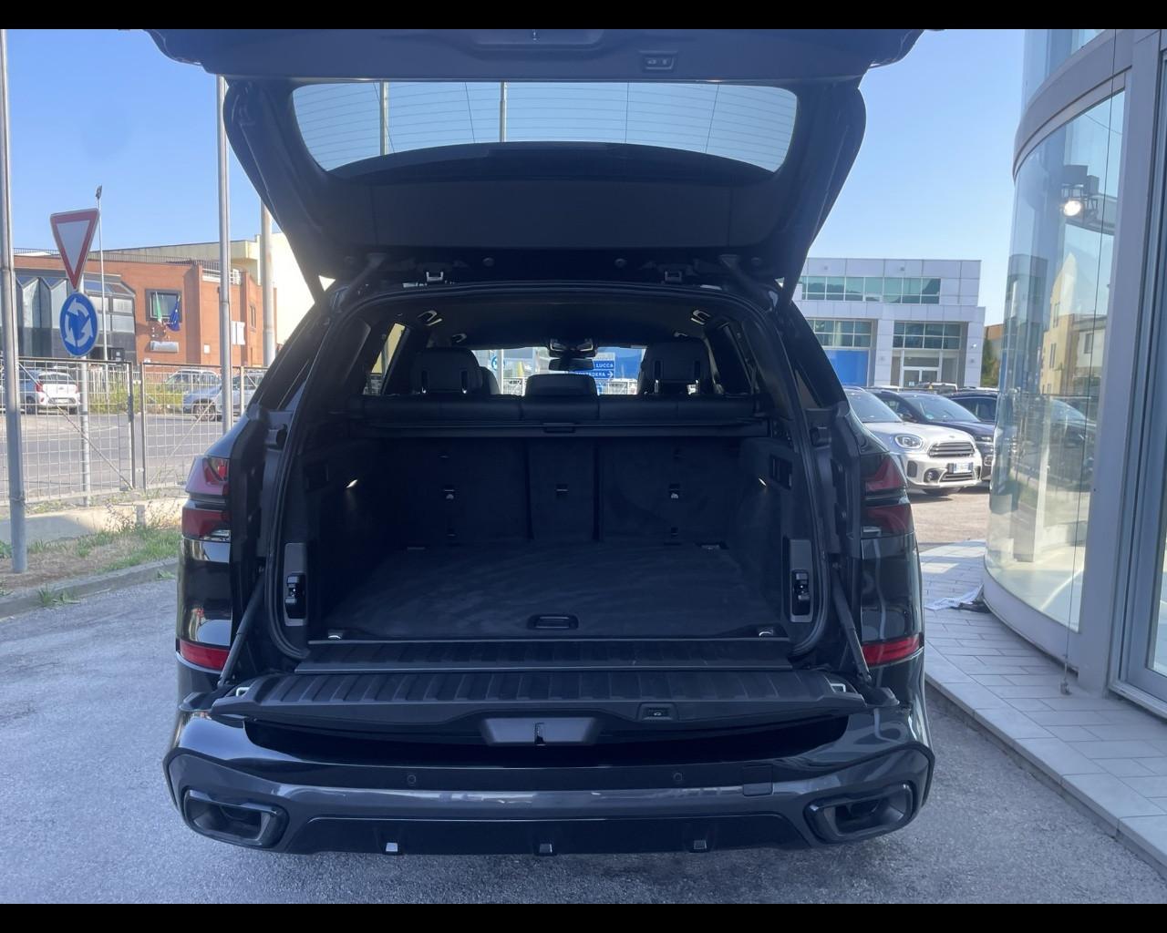 BMW X5 (G05/F95) - X5 xDrive30d 48V Msport