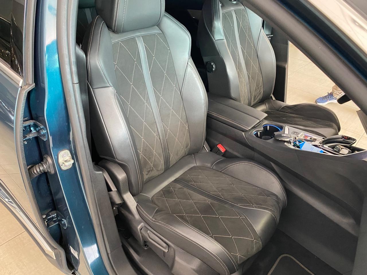 Peugeot 5008 GT PACK 2.0 177 Cv 7 POSTI