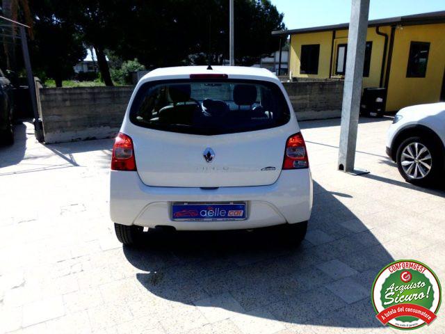RENAULT Twingo 1.2 8V Sport & Sound