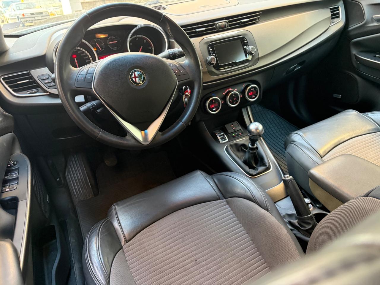 Alfa Romeo Giulietta 2.0 JTDm-2 150 CV Exclusive