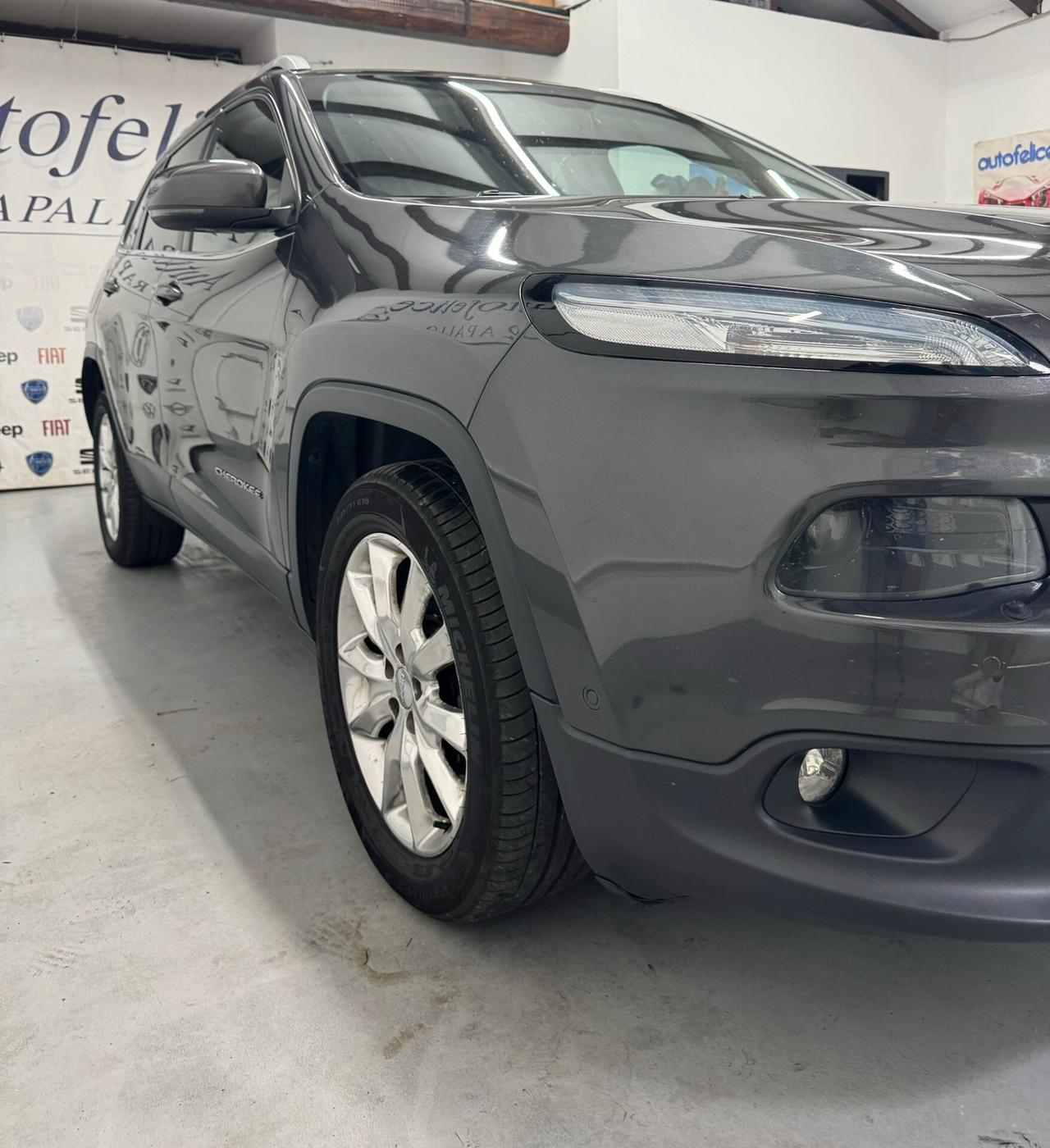 Jeep Cherokee 2.2 Mjt II 4WD Active Drive I Overland