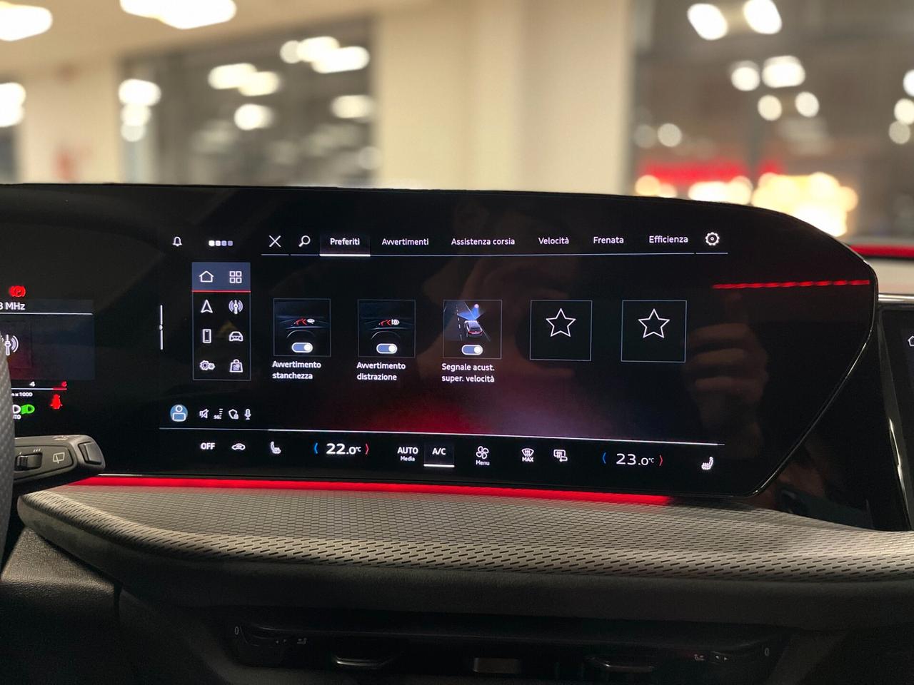 Nuova Audi Q5 SPB 2.0 TDi 204cv S-Line tech pro