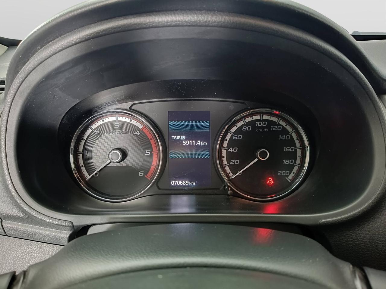 MITSUBISHI L200 Cab VI 2019 - L200 d.cab 2.3d Intense 4wd 150cv