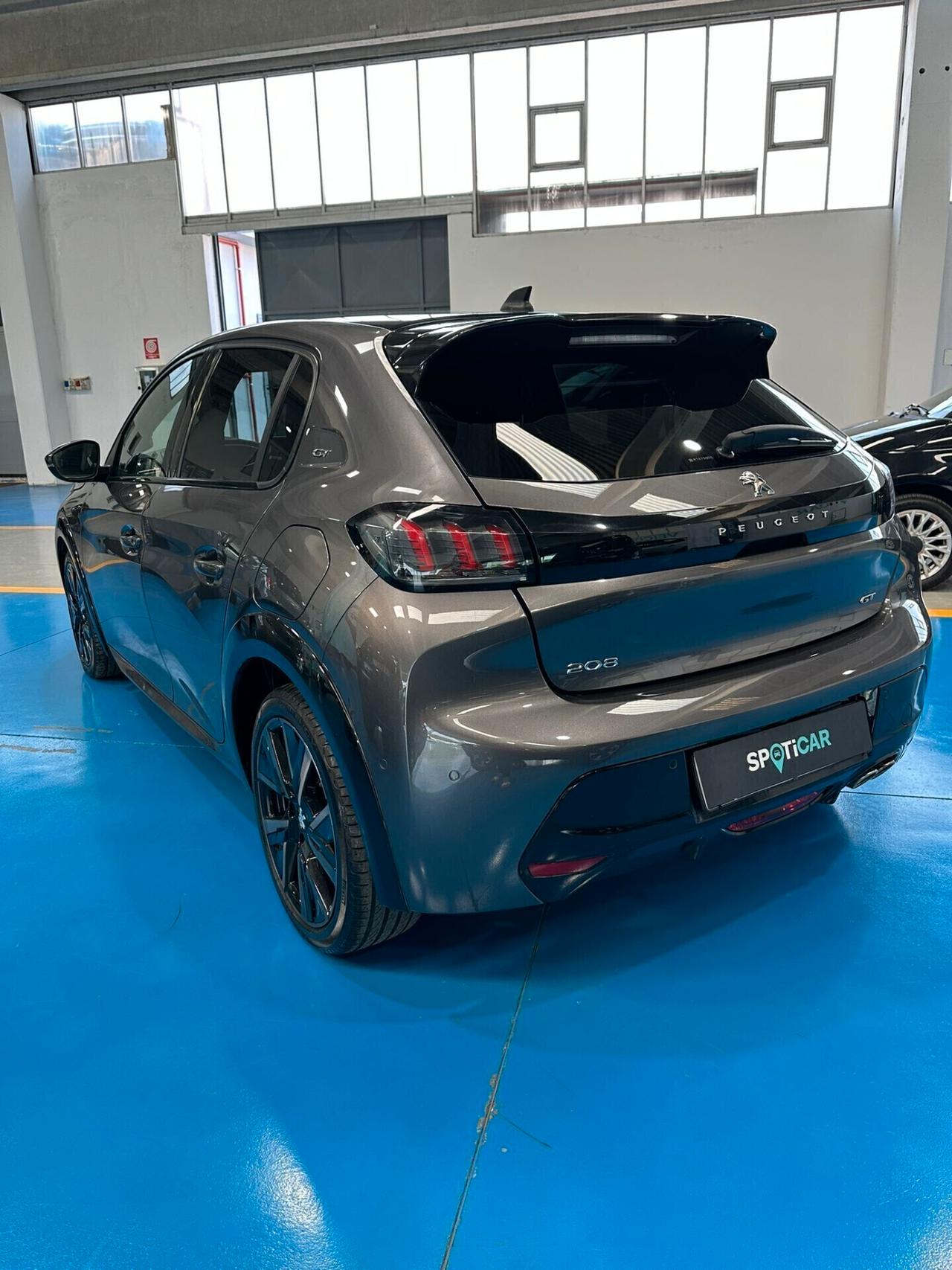 Peugeot 208 1.2 130cv 2021 GT Pack cambio automatico