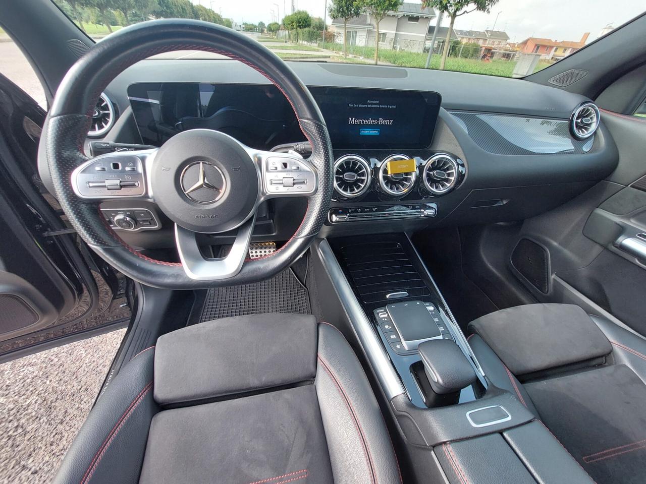 Mercedes-benz GLA 200 d Automatic Premium #MP