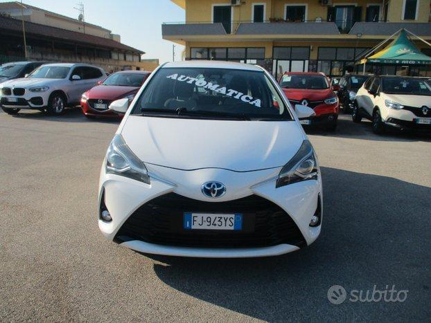Toyota Yaris 1.5 HYBRID AUTOMATICA KM CERTIFICATI