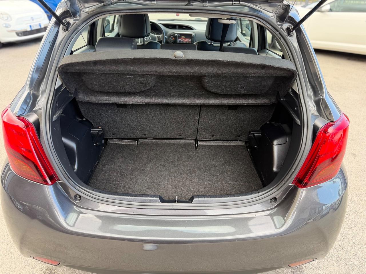 Toyota Yaris 1.0 5 porte Lounge COME NUOVA