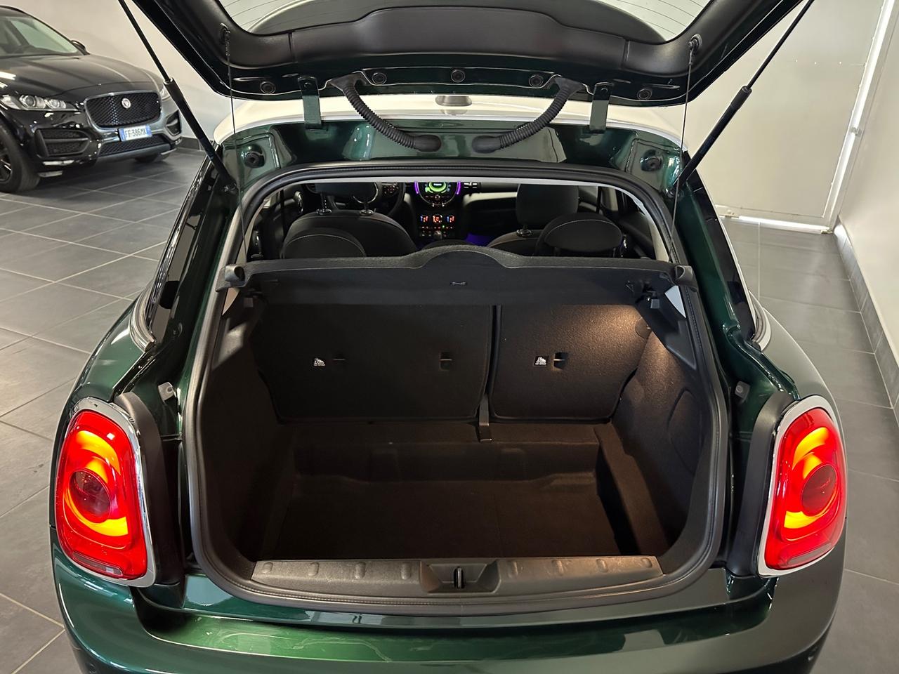 MINI COOPER D 1.5 AUTOMATICA 116CV PRONTA CONSEGNA