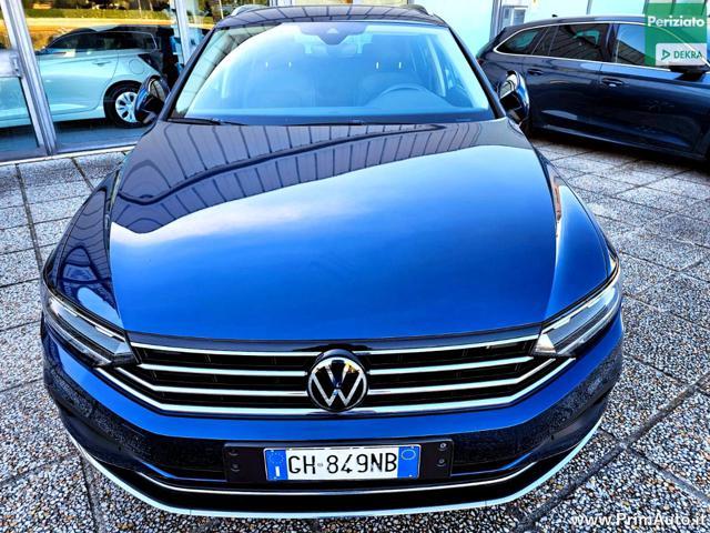 VOLKSWAGEN Passat Variant 2.0 TDI SCR 150 CV DSG Elegance