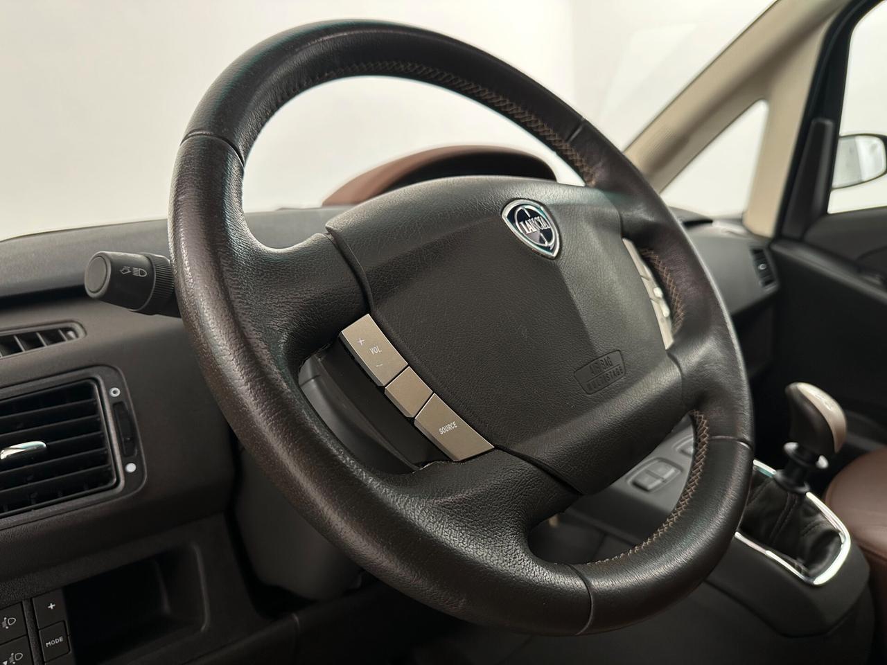 Lancia MUSA 1.6 Multijet Poltrona Frau