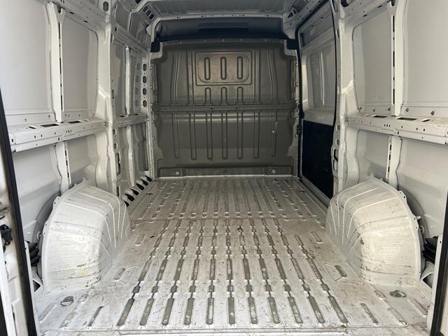 PEUGEOT Boxer 35 2.2 BlueHDi 140 S&S PM-TM Furgone