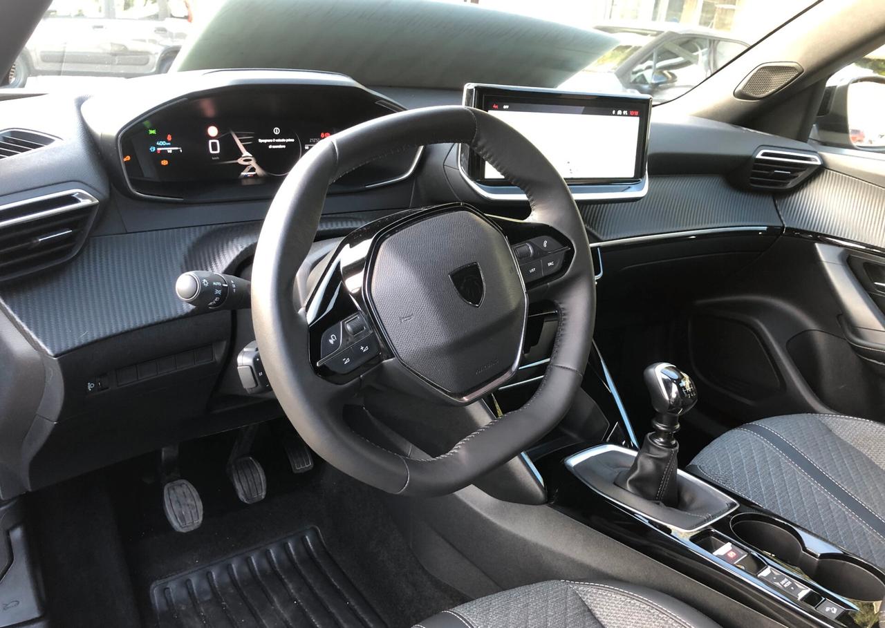 Peugeot 2008 PureTech 100 S&S Allure