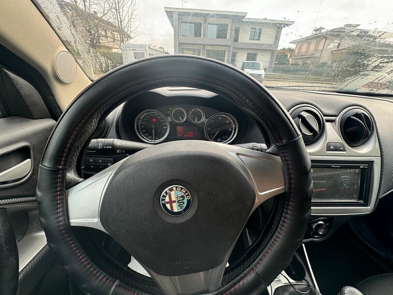 Alfa Romeo MiTo 1.6 JTDm 16V Distinctive Sport Pack