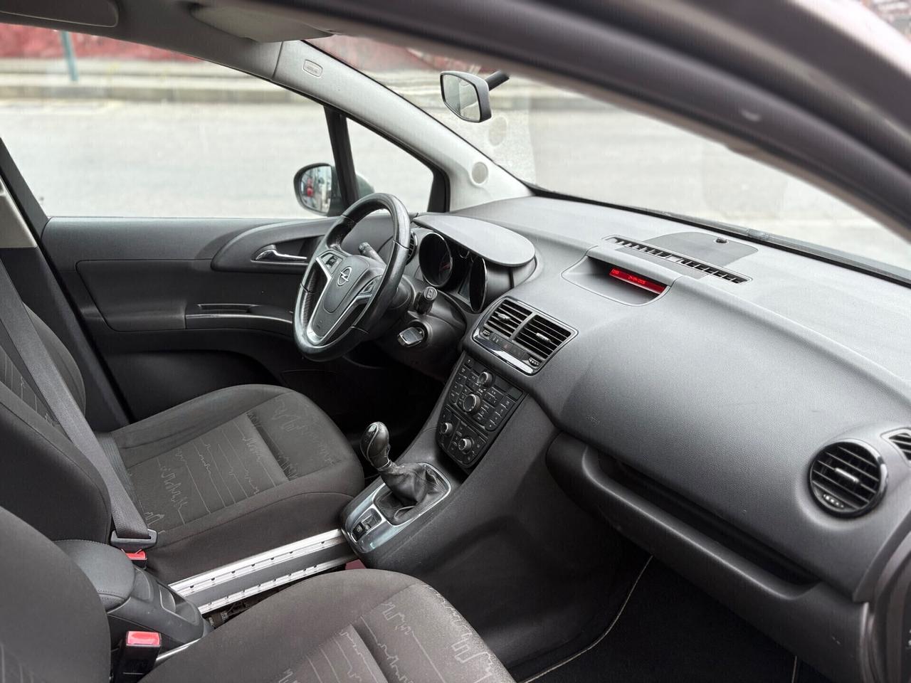 Opel Meriva 1.4 benzina 100CV