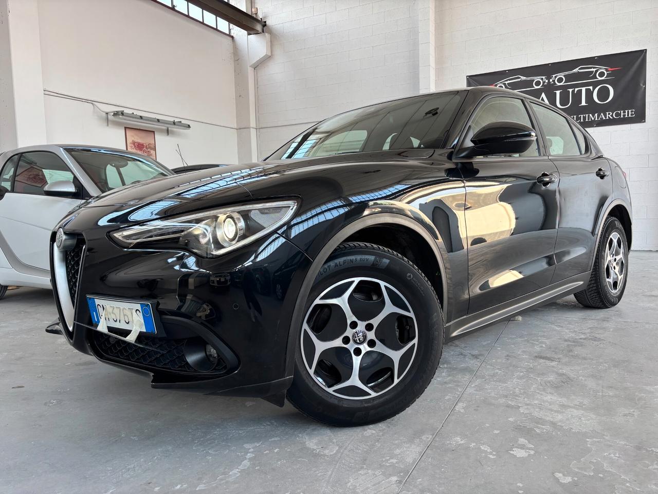 Alfa Romeo Stelvio 2.2 Turbodiesel 190 CV AT8 Q4 Business