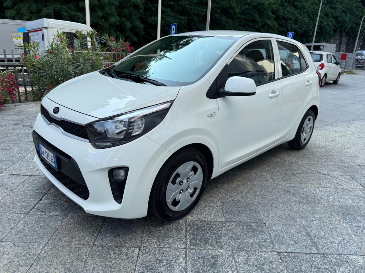 KIA PICANTO 1.0 NEOPATENTATI