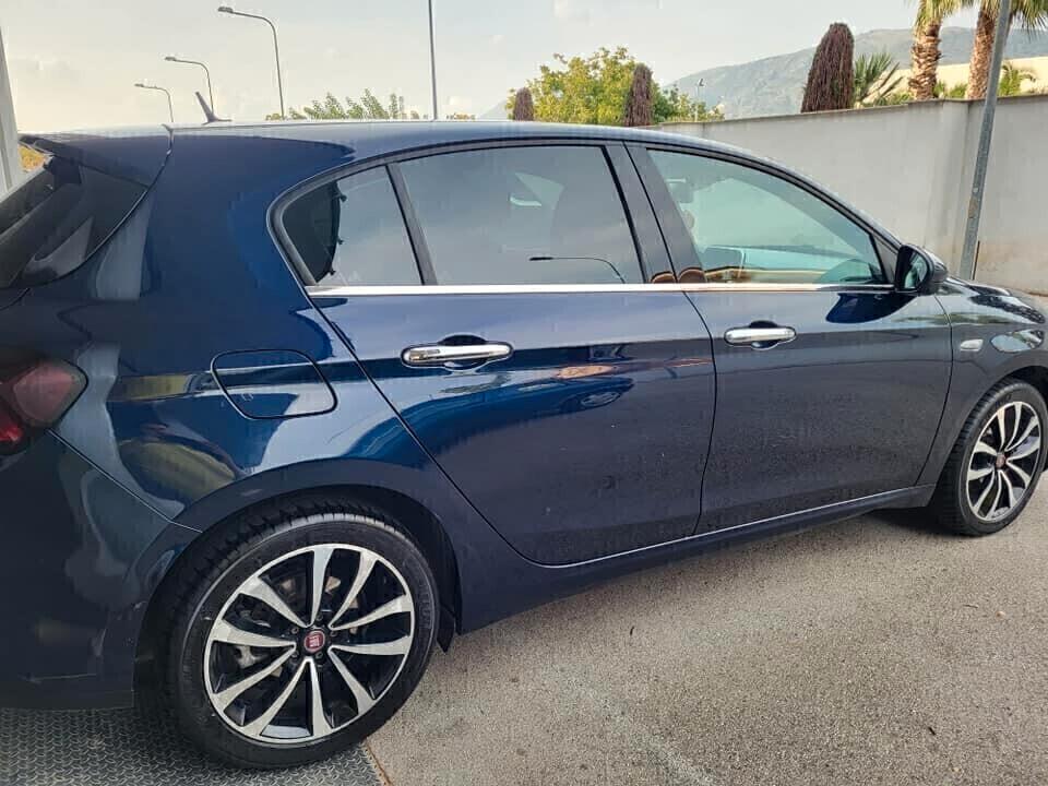 Fiat Tipo 1.4 TJet 120 CV GPL 5 porte Lounge navi telecamera posteriore