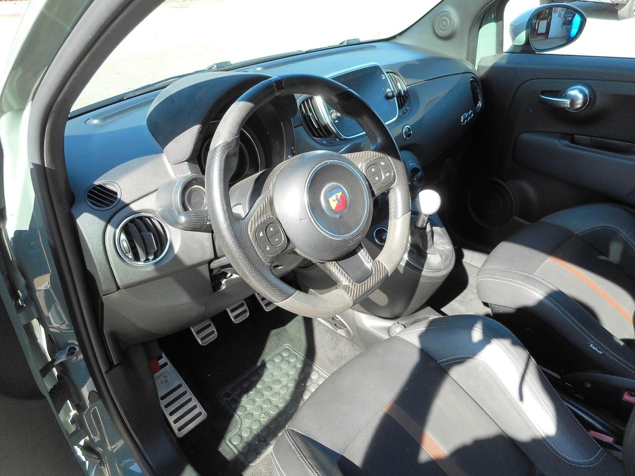 Abarth 695 1.4 T-Jet 180 CV 70° Anniversario