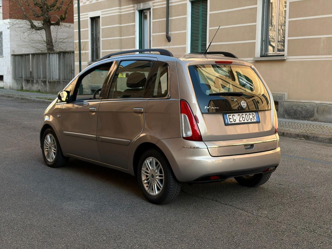 Lancia MUSA 1.3 D Multijet 95 CV S&S Oro 5 PORTE