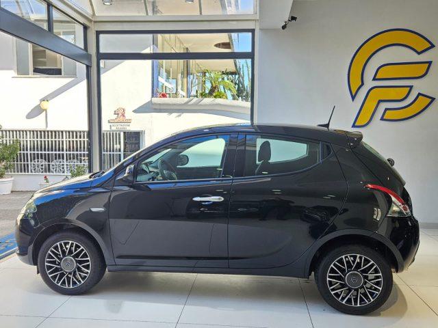 LANCIA Ypsilon 1.2 69 CV 5 porte GPL Ecochic da ?179,00 mensili