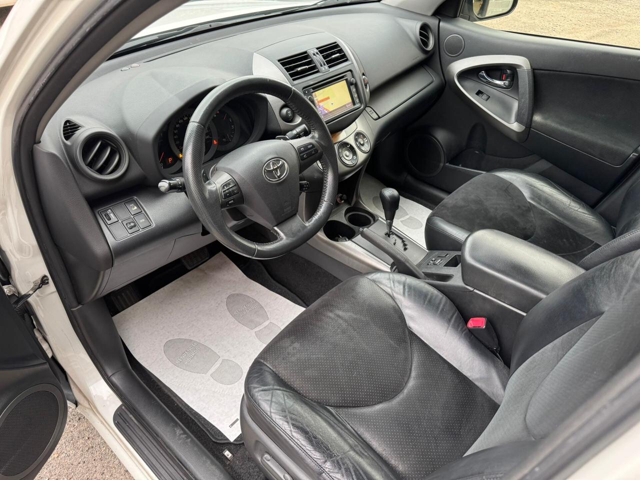 Toyota RAV 4 RAV4 Crossover 2.2 D-4D 150 CV Lounge