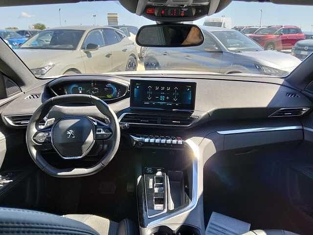 Peugeot 3008 Hybrid 180 e-EAT8 Active Pack