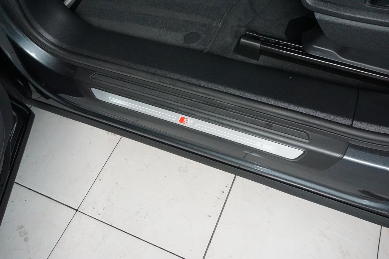 Audi SQ5 SPB TDI quattro tiptronic sport attitude