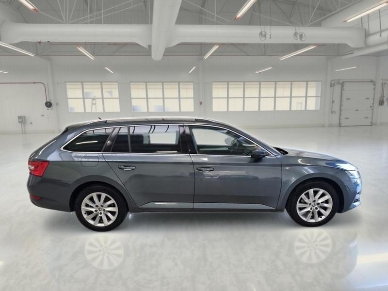 SKODA SUPERB WAGON 1.4 TSI PLUG-IN HYBRYD EXECUTIVE DSG