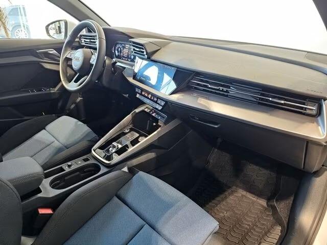 Audi A3 Sportback 35 TFSI S-tronic LED NAVI