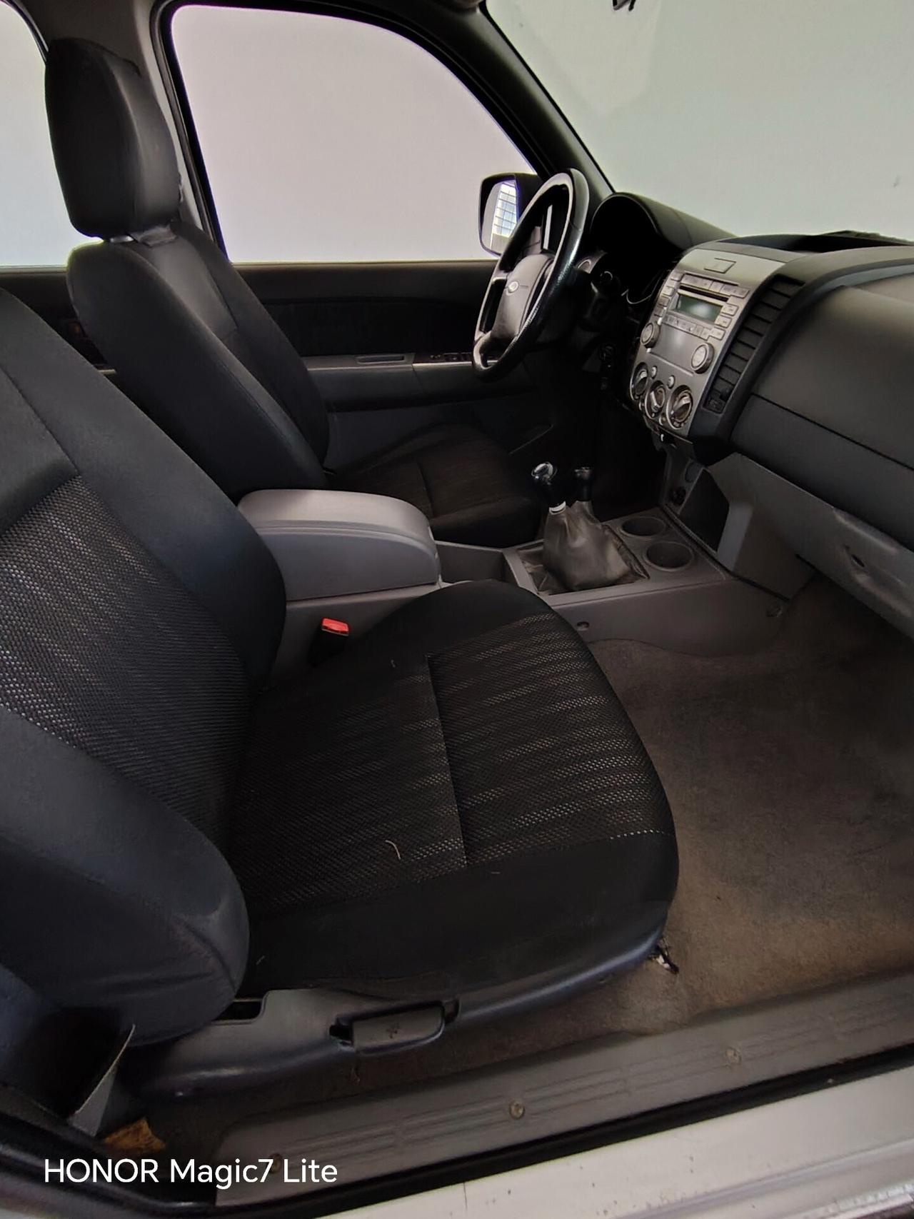 Ford Ranger 2.5 TDCi Double Cab XL 5p.ti