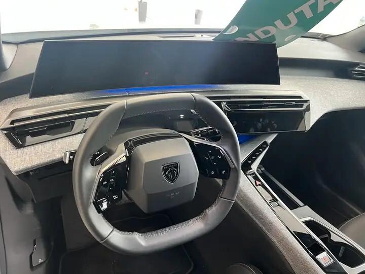 Peugeot 3008 Hybrid 136 e-DCS6 Allure