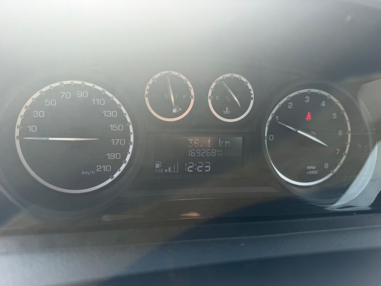 Lancia Ypsilon 0.9 TwinAir 85 CV 5 porte Metano Ecochic Gold