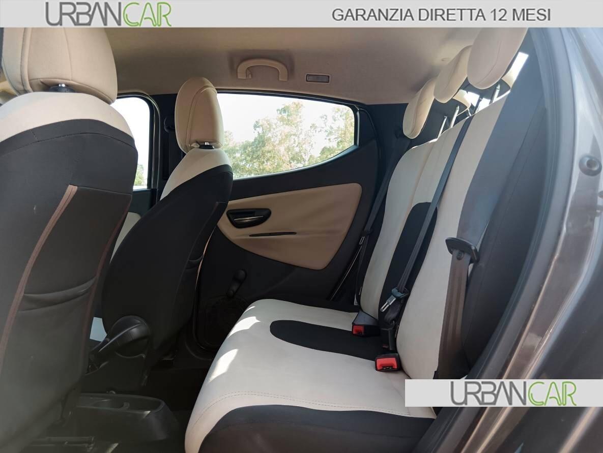 Lancia Ypsilon 1.3 Mjt Cv 95 5p Platinum - GARANZIA