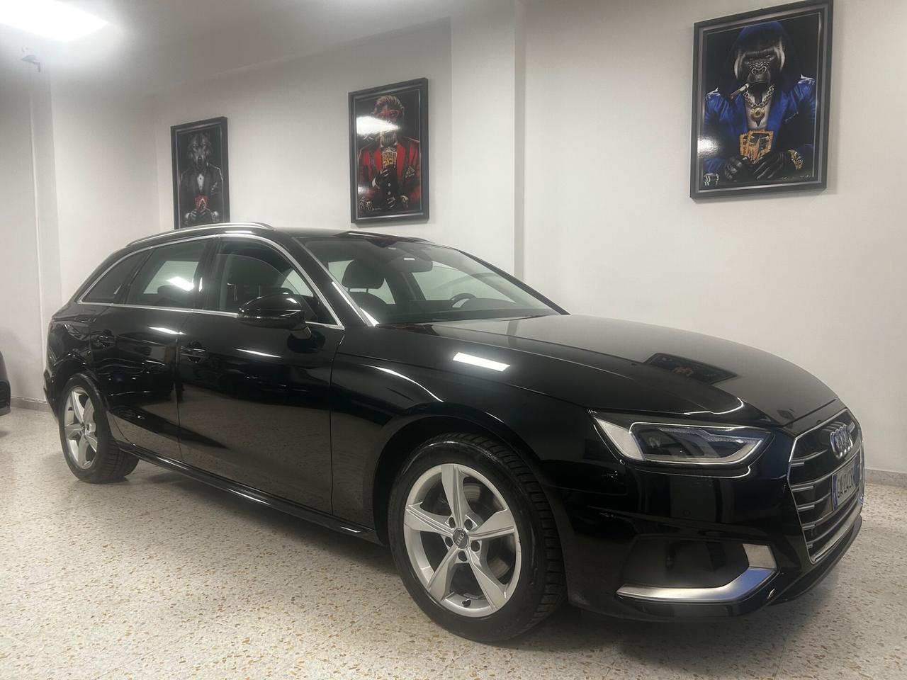 Audi A4 Avant 30 TDI/136 CV S tronic Advanced