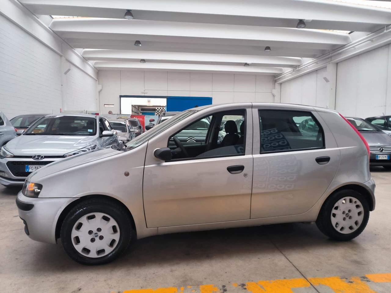 Fiat Punto 5 porte 1.2 bz-59kw/04-2003