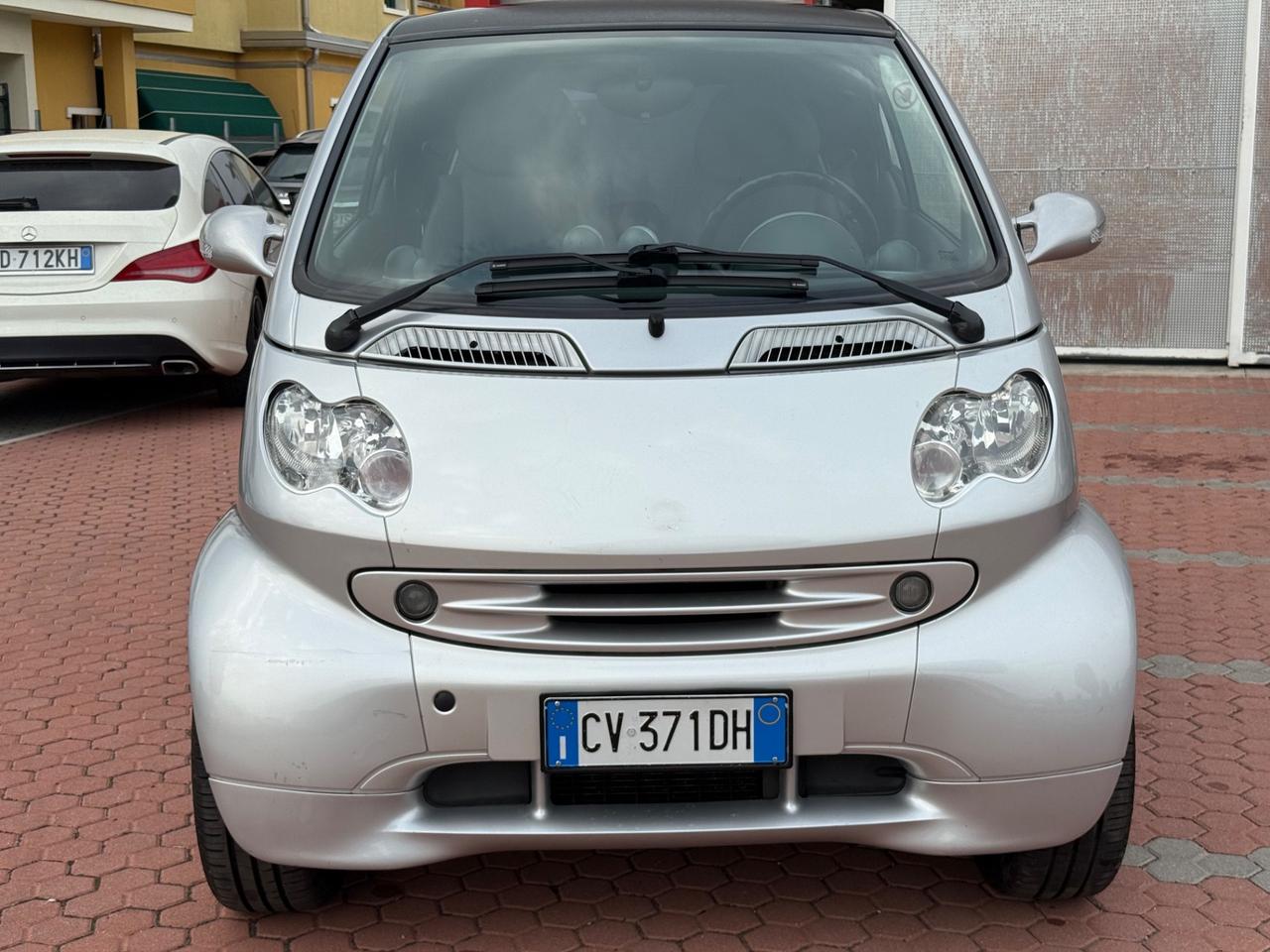 Smart ForTwo 700 coupé Brabus (55 kW)