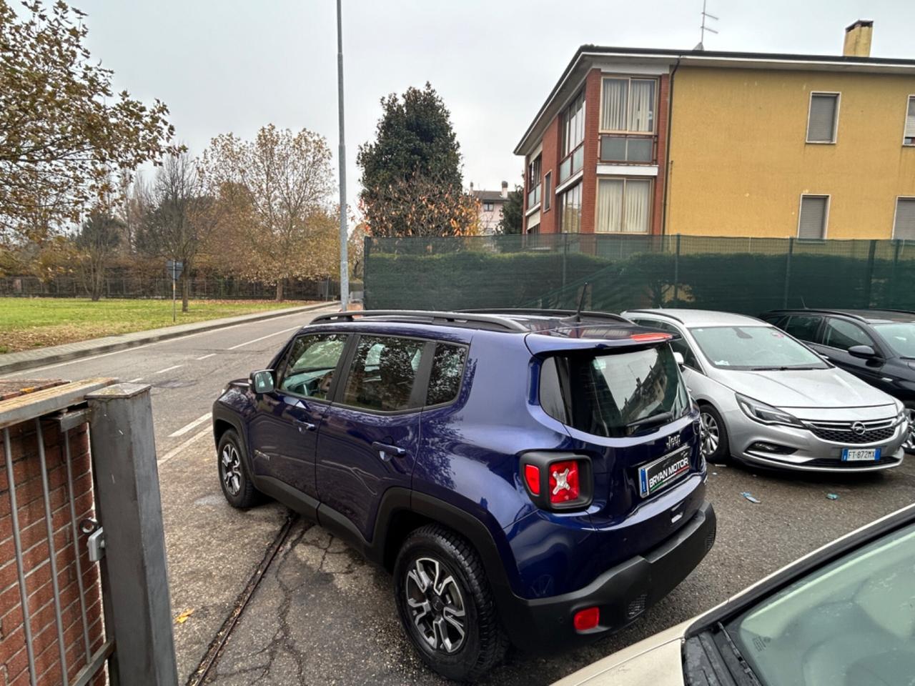 Jeep Renegade 1.6 Mjt DDCT 120 CV Business