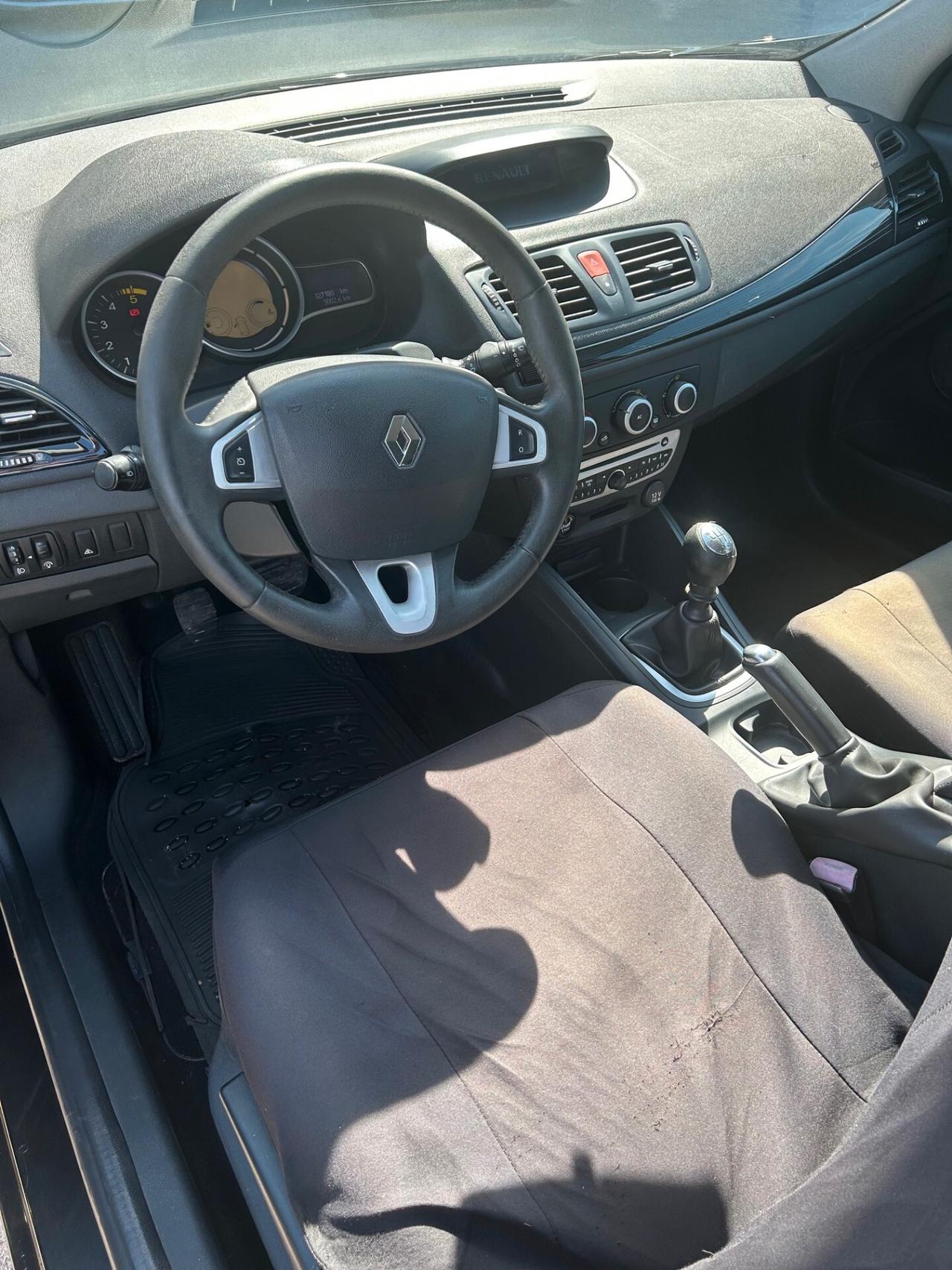 Renault Megane Mégane Coupé 1.5 dCi 110CV Wave