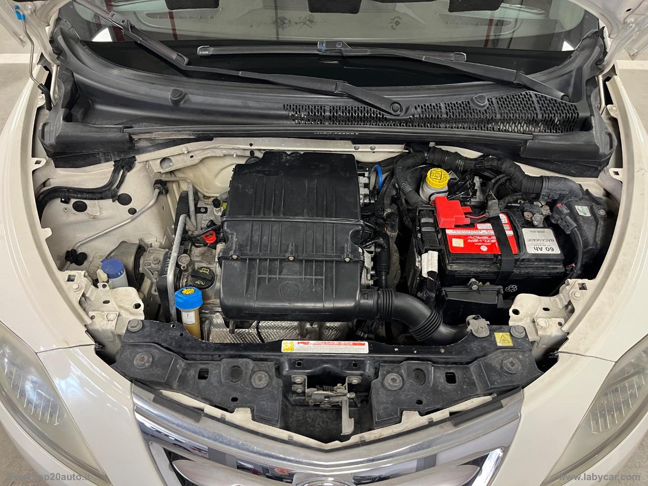 LANCIA Ypsilon 1.2 69 CV 5p. Silver