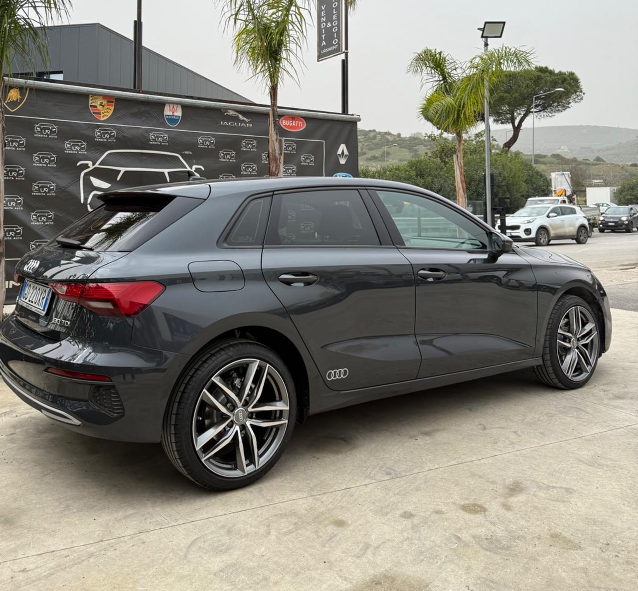 Audi A3 SPB 30 TDI Business Advanced