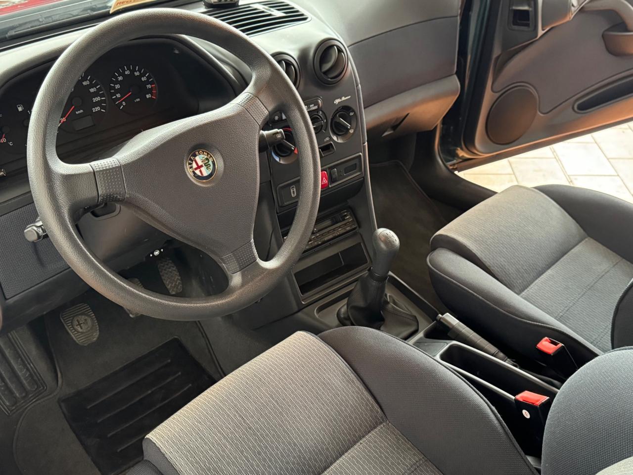 Alfa Romeo 146 1.4 TS - 11.000km - Nuova