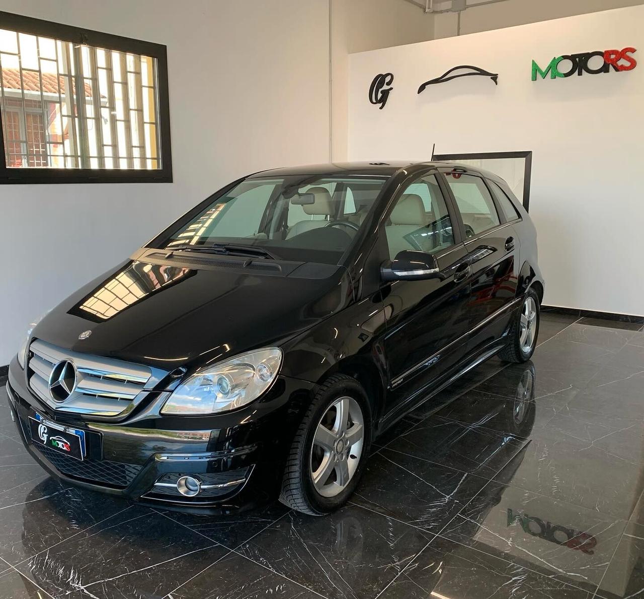 Mercedes-benz B 200 CDI Premium NEOPATENTATI